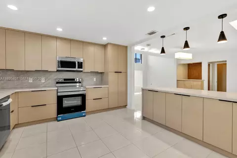 Kitchen - 21686 Arriba Real #40-A, Boca Raton, FL 33433 photo 2 of 4