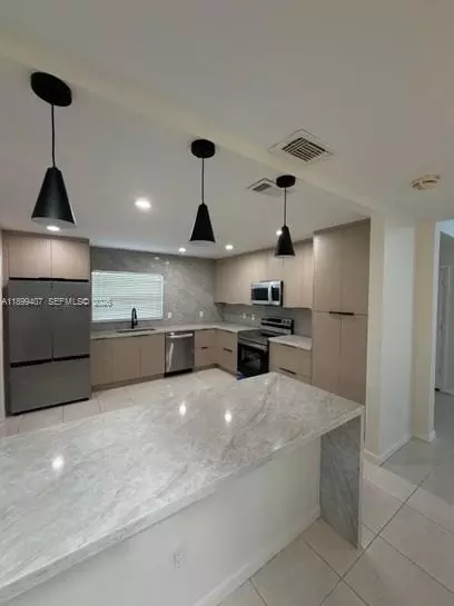 Other - 21686 Arriba Real #40-A, Boca Raton, FL 33433 photo 2 of 11