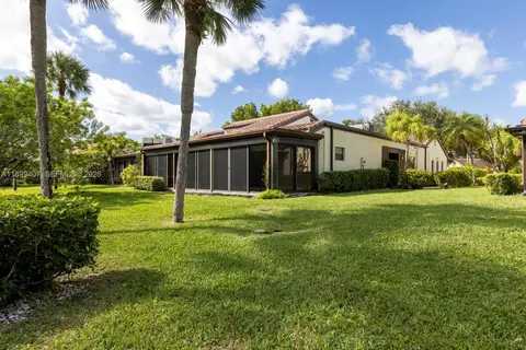Exterior - 21686 Arriba Real #40-A, Boca Raton, FL 33433 photo 8 of 11