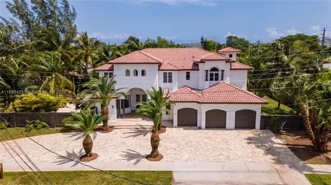 112 NW 14th Way, Dania Beach, FL 33004