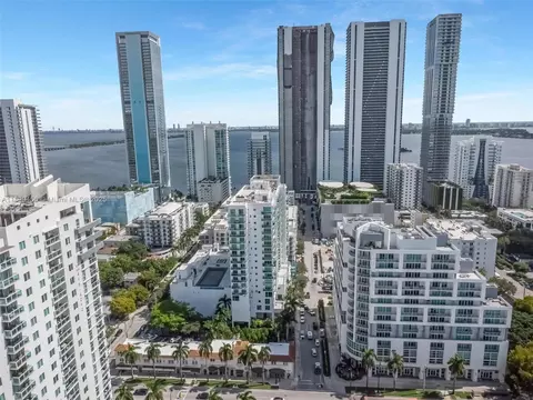 333 NE 24th St #812, Miami, FL 33137