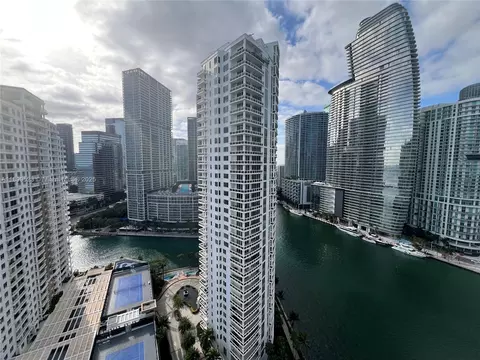 900 Brickell Key Blvd #2205, Miami, FL 33131