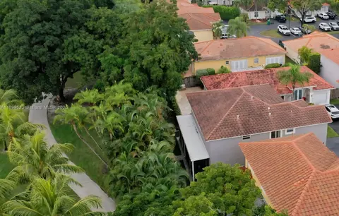 View/Area - 5754 NW 98th Ave, Doral, FL 33178 photo 3 of 3