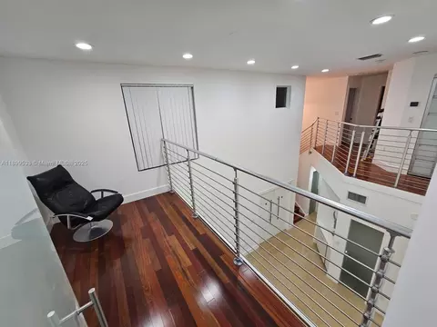 Entry Way - 5754 NW 98th Ave, Doral, FL 33178 photo 4 of 4