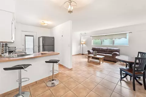 1614 West Ave #206, Miami Beach, FL 33139