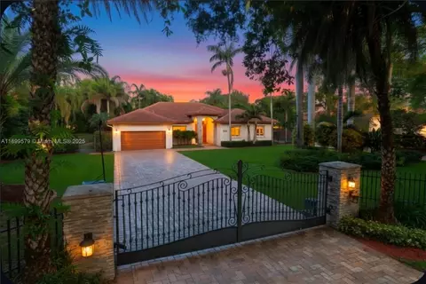 27320 SW 153rd Ave, Homestead, FL 33032