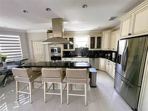 Kitchen - 7831 SW 164th Ave, Miami, FL 33193 photo 1 of 3