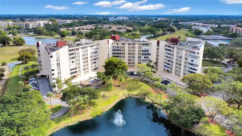 6921 Environ Blvd #6R, Lauderhill, FL 33319