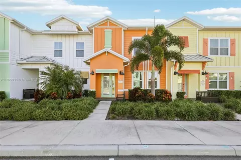 2971 Castaway Ln, Kissimmee, FL 34747