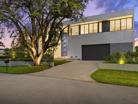 1501 NE 103rd St, Miami Shores, FL 33138