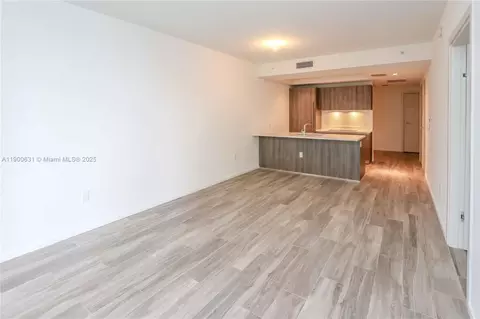 801 S Miami Ave #3306, Miami, FL 33130