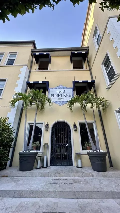 4812 Pine Tree Dr #204, Miami Beach, FL 33140