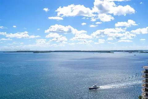 540 Brickell Key Dr #1813, Miami, FL 33131