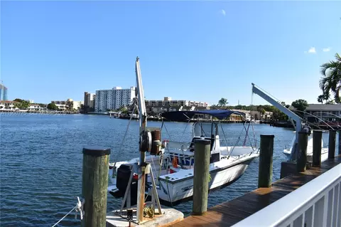 16570 NE 26th Ave #3C, North Miami Beach, FL 33160
