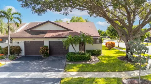 6050 NW 92nd Ave, Tamarac, FL 33321