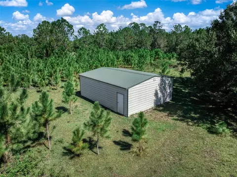 2232 Gem Stone, Lorida, FL 33857