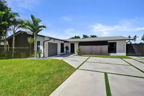9371 SW 185th Ter, Cutler Bay, FL 33157