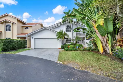 10825 SW 91st Ln, Miami, FL 33176