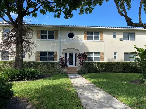715 NE 91st St #2A, Miami Shores, FL 33138