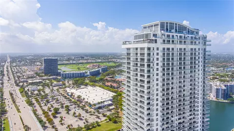 4010 S Ocean Dr #R1709, Hollywood, FL 33019