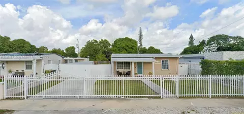 1041 E 19th St, Hialeah, FL 33013 photo 1