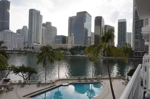 701 Brickell Key Blvd #412, Miami, FL 33131