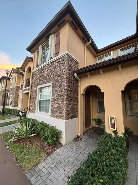 3390 NE 13th Cir Dr #107-19, Homestead, FL 33033