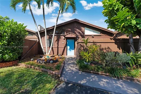 11335 SW 112th Cir Ln S, Miami, FL 33176