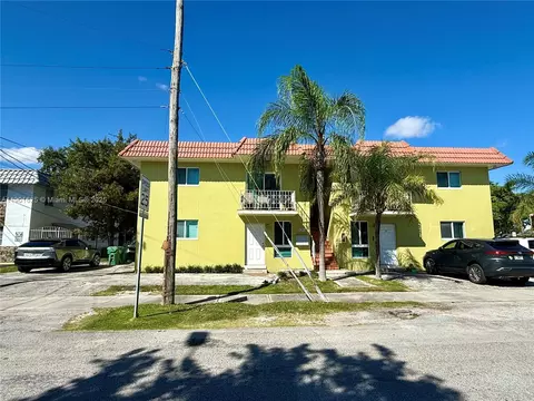 4201 SW 7th St, Miami, FL 33134