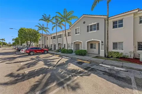 1530 SE 31st Ct, Homestead, FL 33035