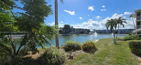2616 N Garden Dr N #106, Lake Worth, FL 33461