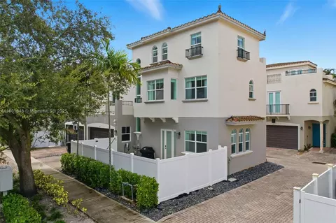 623 NE 11th Ave, Fort Lauderdale, FL 33304