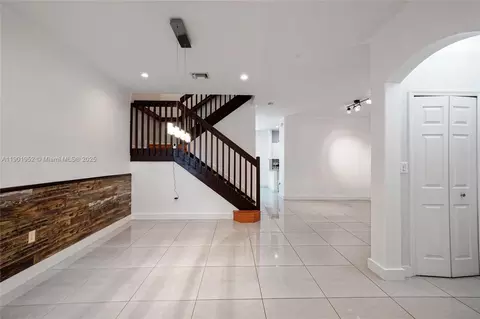 Living - 7634 NW 114th Path, Doral, FL 33178 photo 3 of 6
