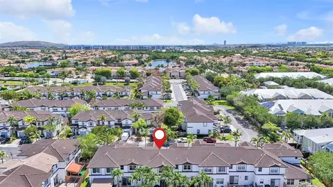 View/Area - 7634 NW 114th Path, Doral, FL 33178 photo 3 of 7