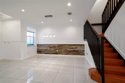 Living - 7634 NW 114th Path, Doral, FL 33178 photo 2 of 6