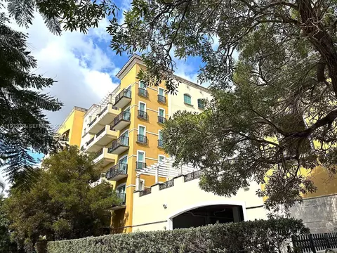 20 Calabria Ave #505, Coral Gables, FL 33134