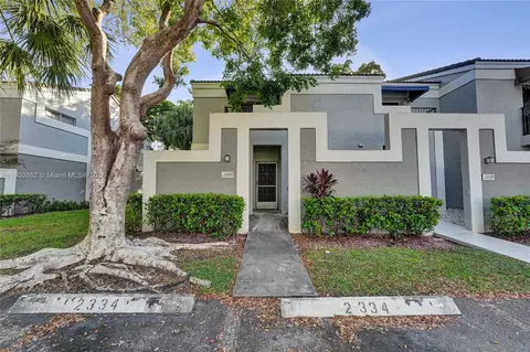 2334 SW 82nd Ter, North Lauderdale, FL 33068
