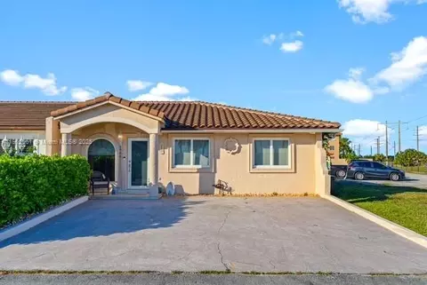 7539 NW 173rd Ter, Hialeah, FL 33015