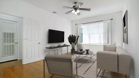 825 Jefferson Ave #4, Miami Beach, FL 33139