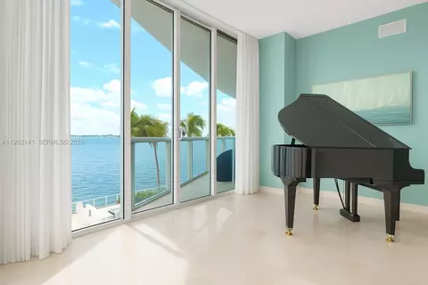 665 NE 25th St #206, Miami, FL 33137