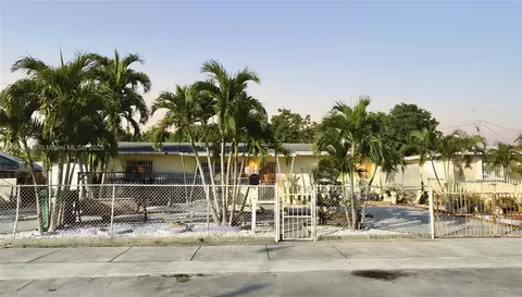 3861 NW 177th St, Miami Gardens, FL 33055