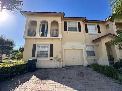 12852 SW 134 Ter, Miami, FL 33186