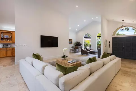 Other - 11003 SW 77th Ct Cir, Pinecrest, FL 33156 photo 3 of 9