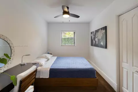 Bedroom - 11003 SW 77th Ct Cir, Pinecrest, FL 33156 photo 2 of 4