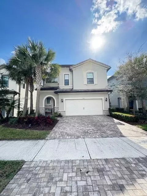 2434 Primrose Pl, Oakland Park, FL 33309