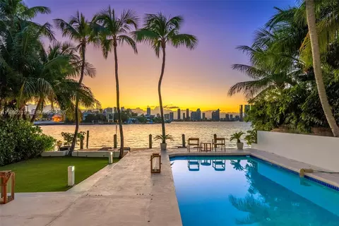 302 W San Marino Dr, Miami Beach, FL 33139
