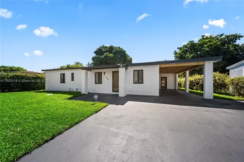620 NW 194th St, Miami Gardens, FL 33169