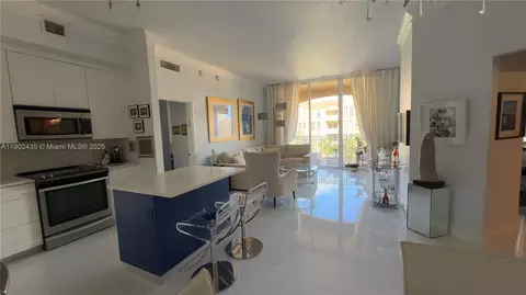 3001 NE 185th St #532, Aventura, FL 33180