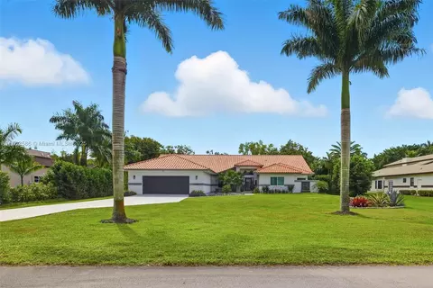 12160 SW 2nd St, Plantation, FL 33325