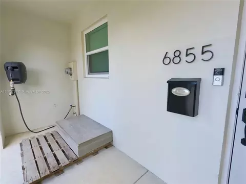 6855 W 2nd Ln, Hialeah, FL 33014 photo 4